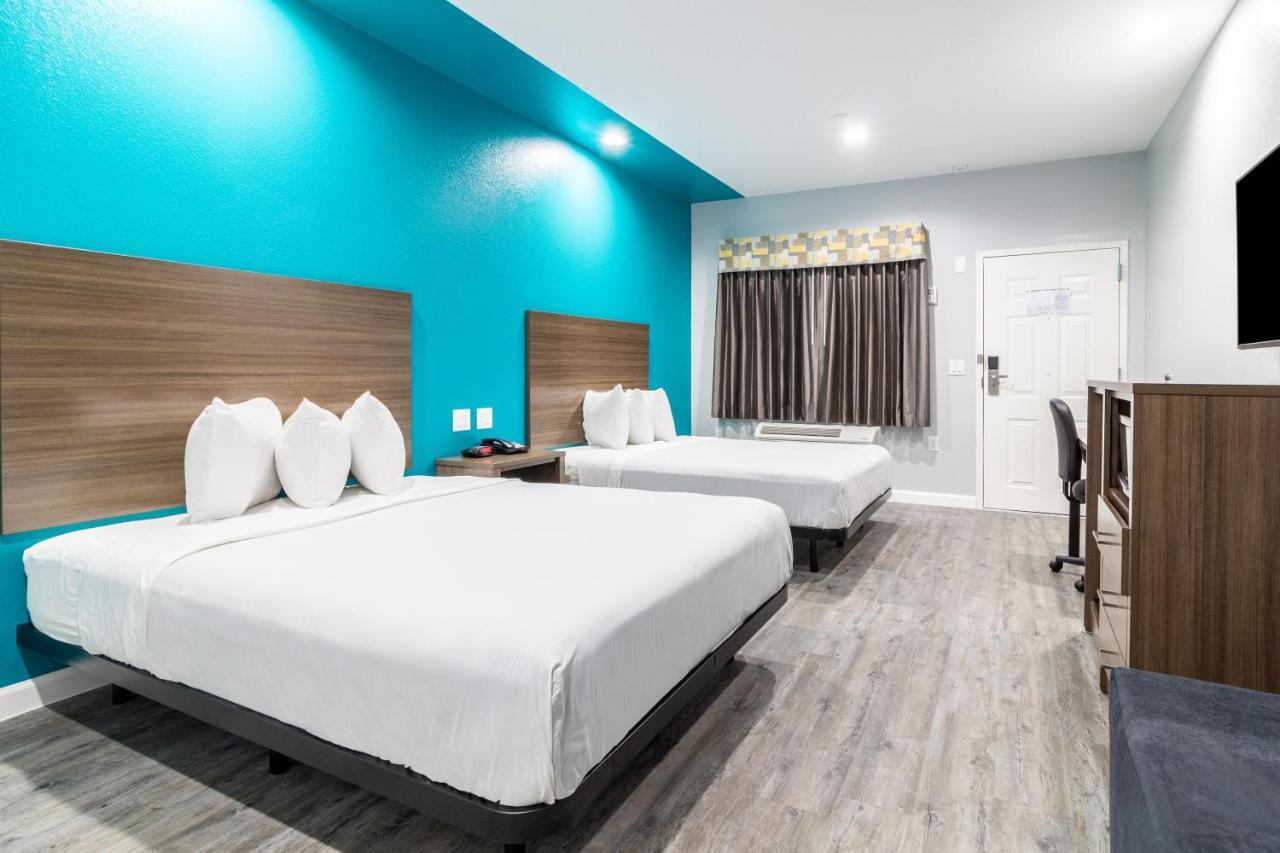 Americas Best Value Inn & Suites Kingwood Iah Airport Humble Exterior photo