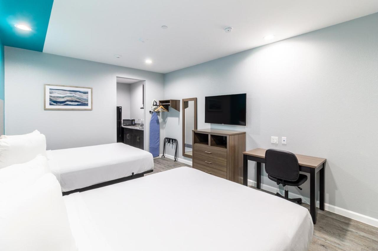 Americas Best Value Inn & Suites Kingwood Iah Airport Humble Exterior photo