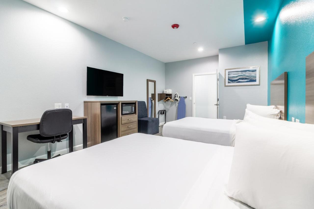 Americas Best Value Inn & Suites Kingwood Iah Airport Humble Exterior photo